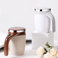 Selbstrührender Becher mit USB-Aufladung ✔ Perfekt gemixter Kaffee & Shakes auf Knopfdruck ✔ Magnetisches Rührsystem ✔ Ideal für Zuhause, Büro & Fitness.